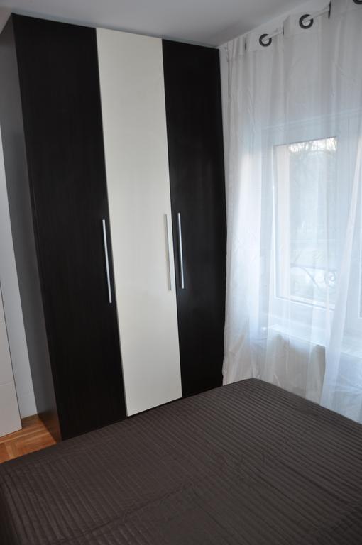 Park Srce Apartments アランジェロヴァツ 部屋 写真