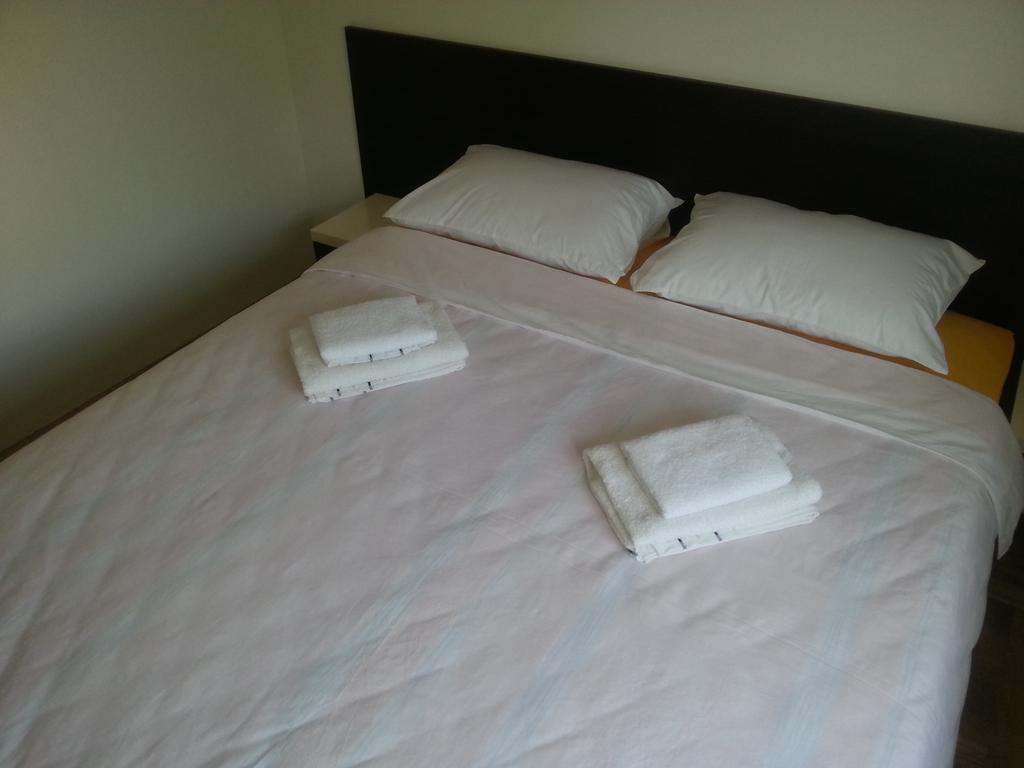 Park Srce Apartments アランジェロヴァツ 部屋 写真