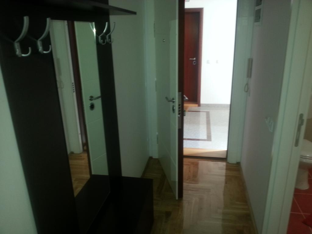 Park Srce Apartments アランジェロヴァツ 部屋 写真